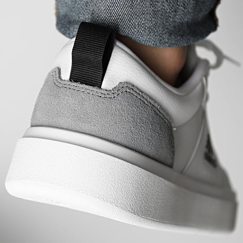 Baskets Park ST IG9849 Footwear White Core Black