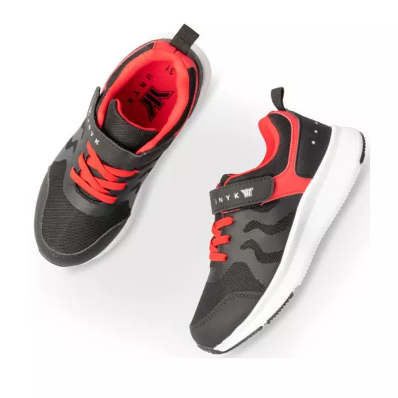 Baskets NOIR UNYK