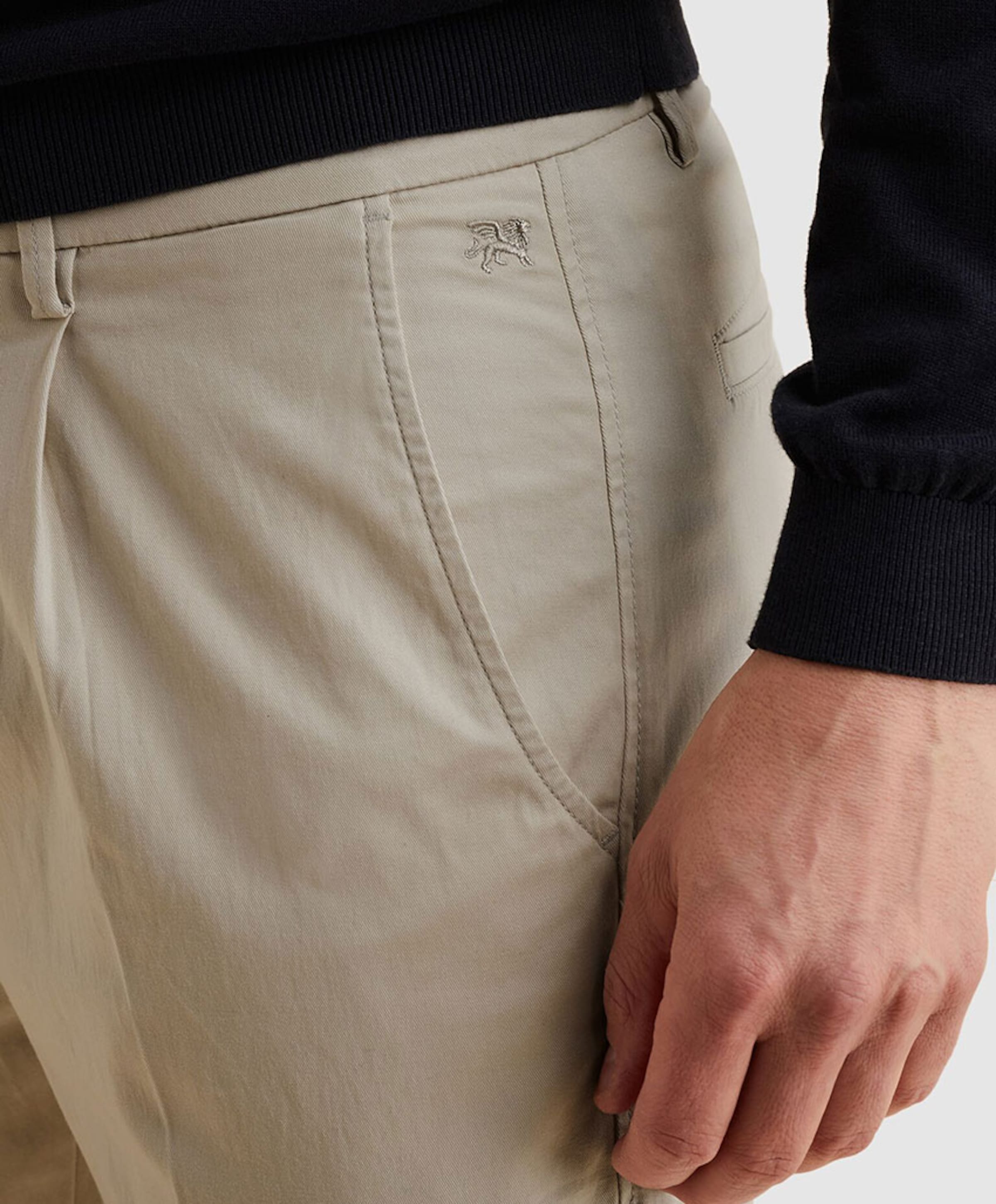 Vanguard V35 RELAXED CHINO SOFT STRETCH TENCEL heren broek beige
