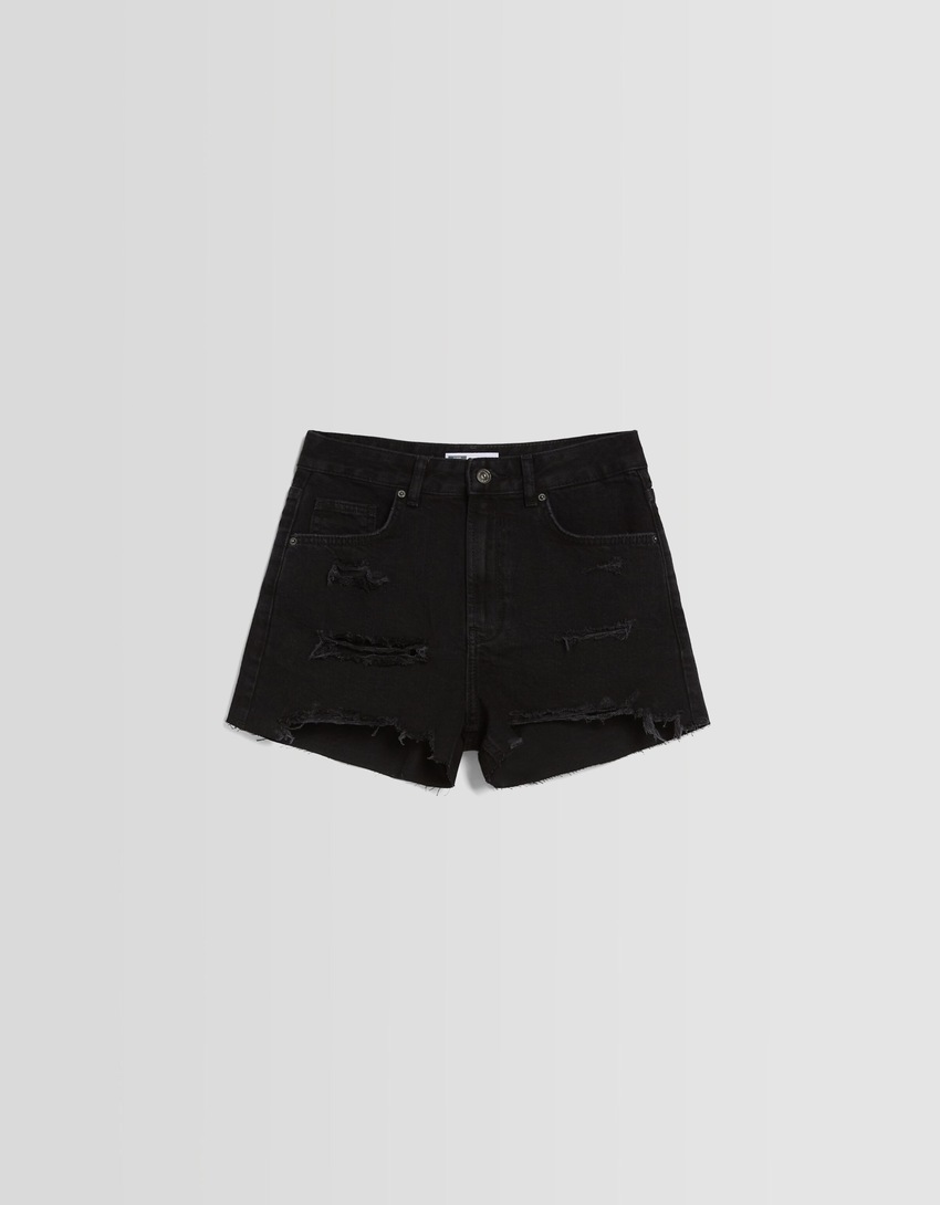Calções jeans rasgados com bolsos