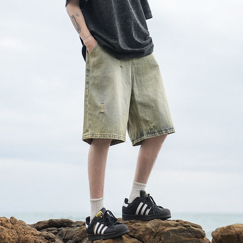 Derbundy - Mid Rise Distressed Washed Denim Shorts