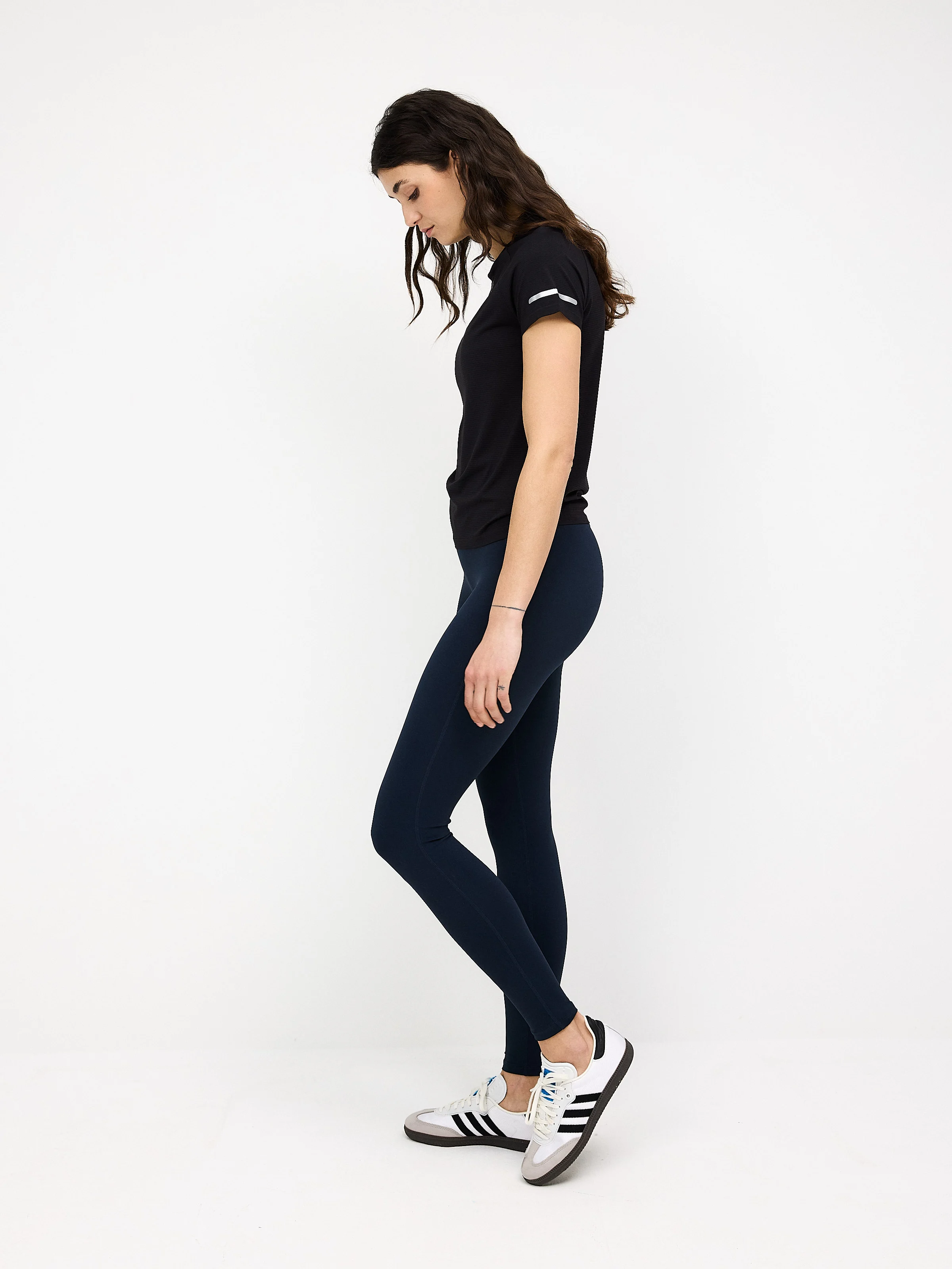 Eyda Victoria Tee Black