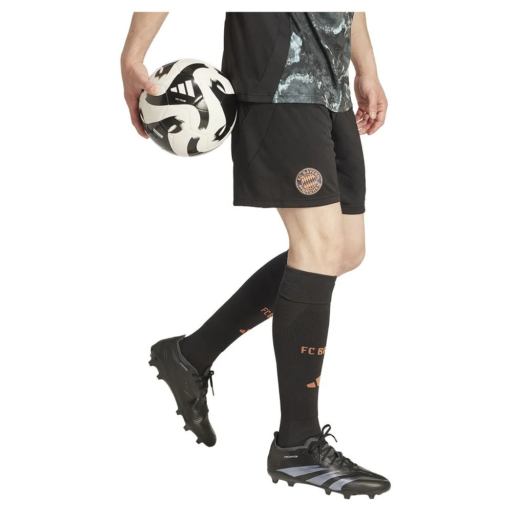 adidas FC Bayern Munich 24/25 Weg kurze hose