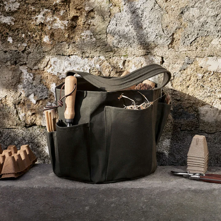 Ferm Living - Bark Garten Beuteltasche, oliv