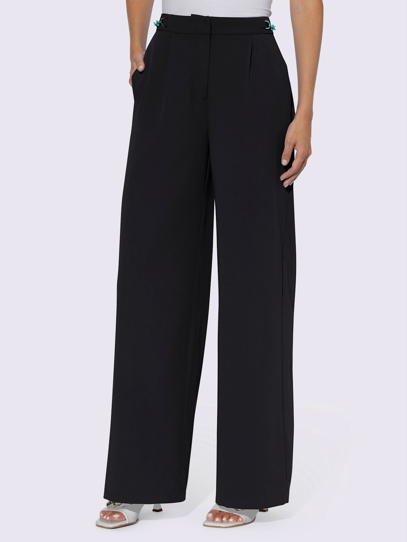 Pantalon jambes larges mode