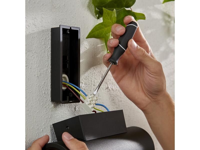 Philips Hue White & Color Ambiance Outdoor Appear Wandleuch Aussenleuchte Appear Hue WACA EU
