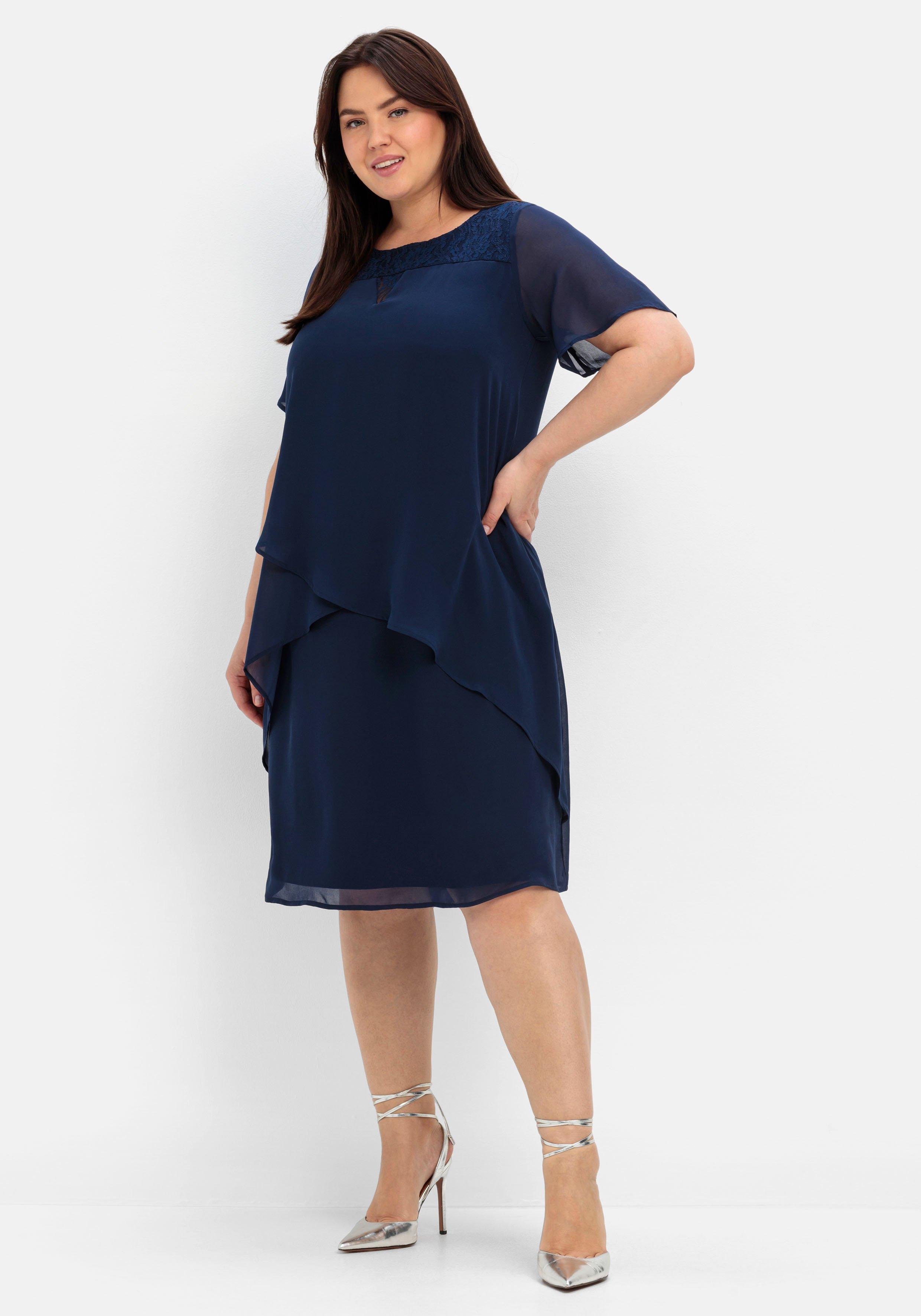 Cocktailkleid mit Spitzen-Einsatz, aus Chiffon