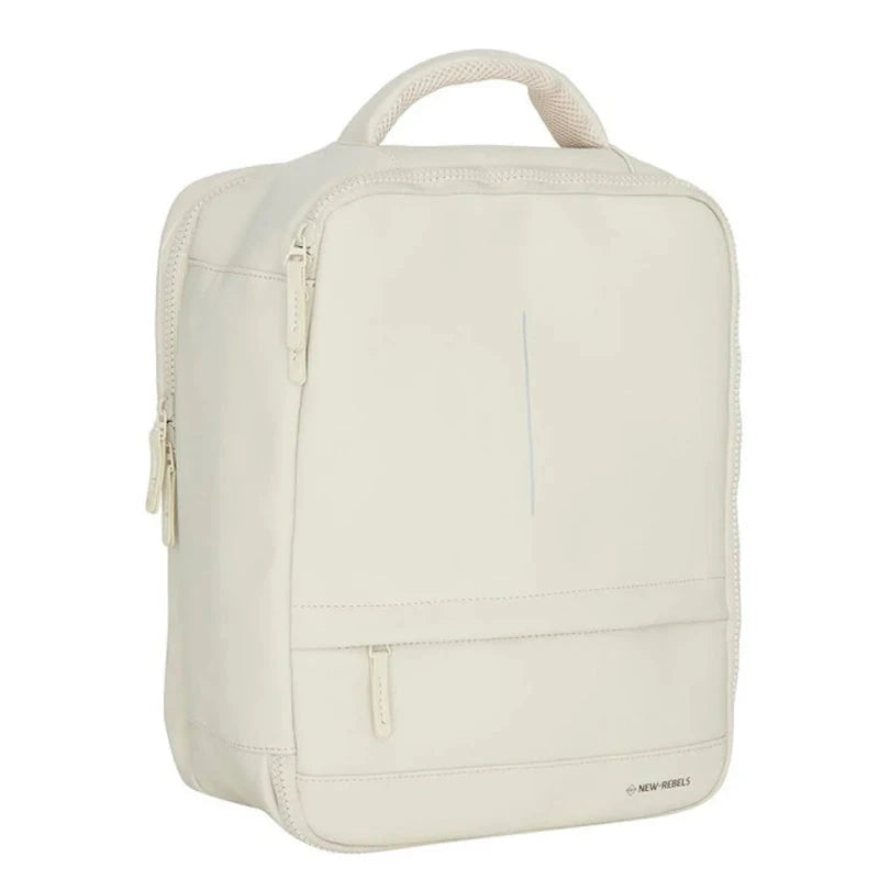 New Rebels Jessi Easton Underseater 15,6