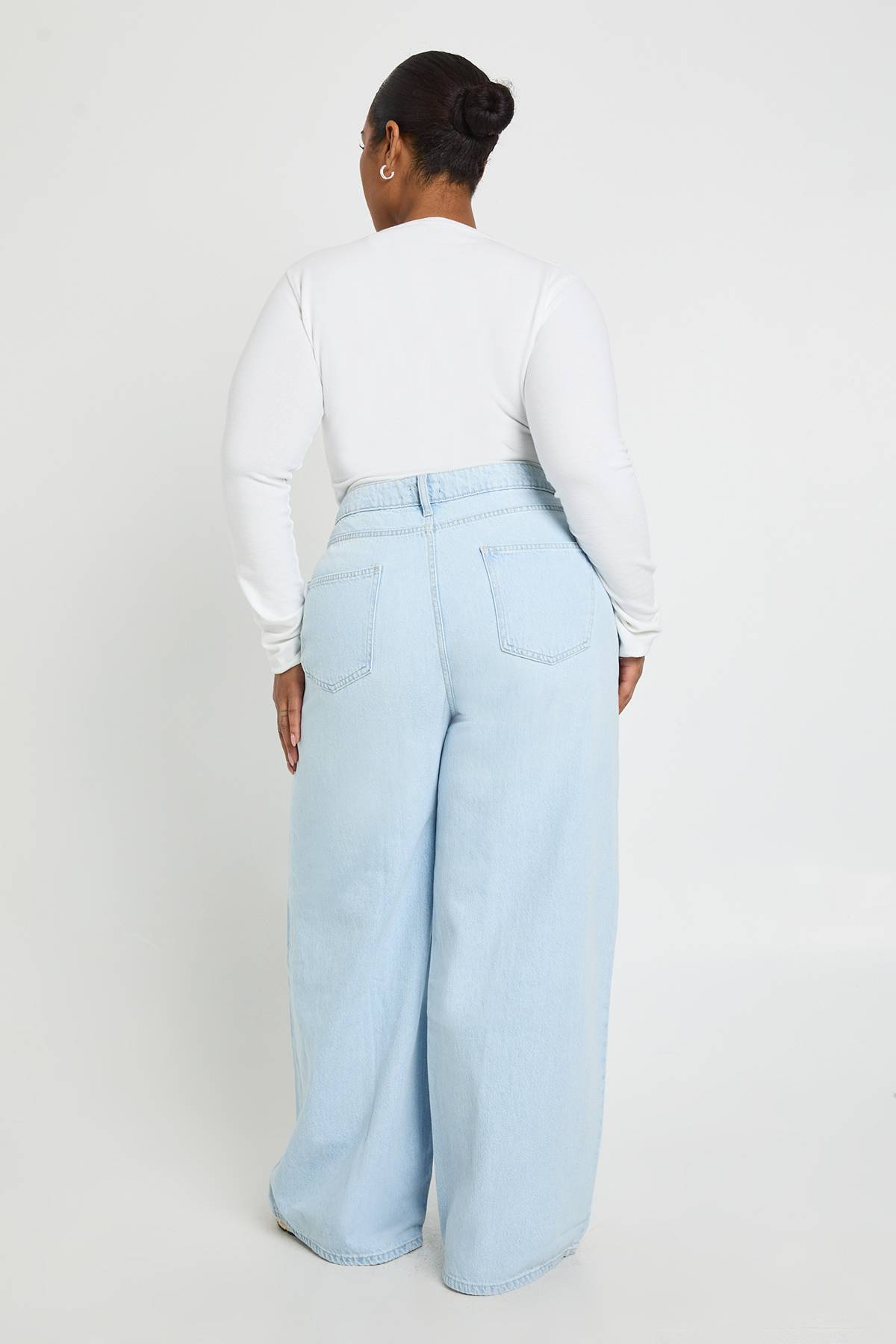 boohoo Jean Plus Basics Taille Haute Jambe Large