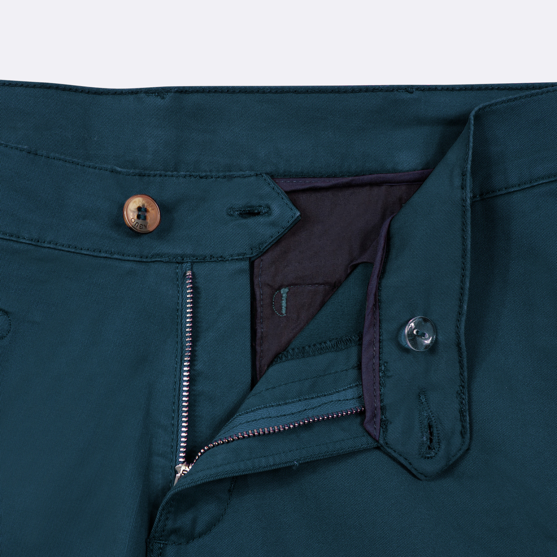 Chino bleu marine coupe ajustée coton bio et coton recyclé - modèle Brix