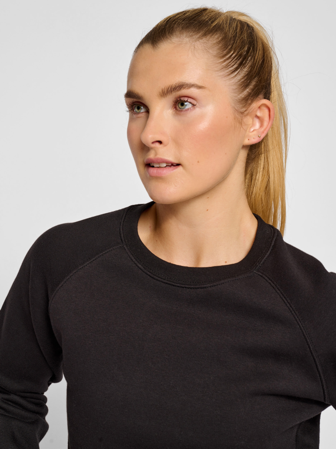 hmlRED HEAVY SWEATSHIRT WOMAN