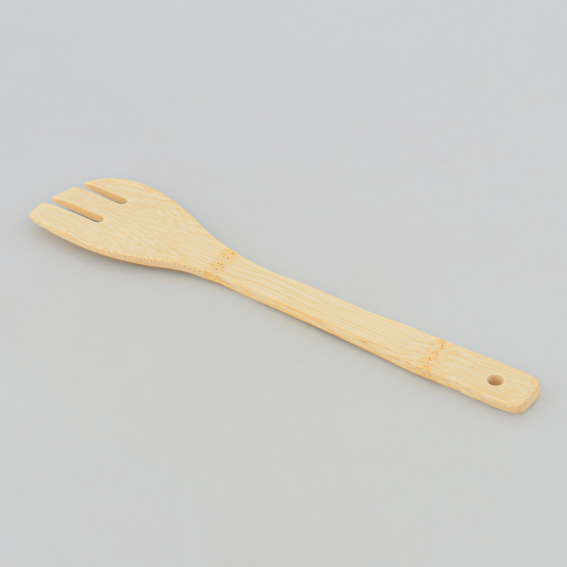 Cuillère à servir en bambou