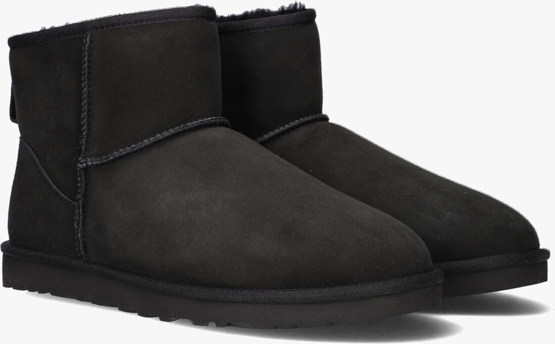 zwarte ugg vachtlaarzen m classic mini