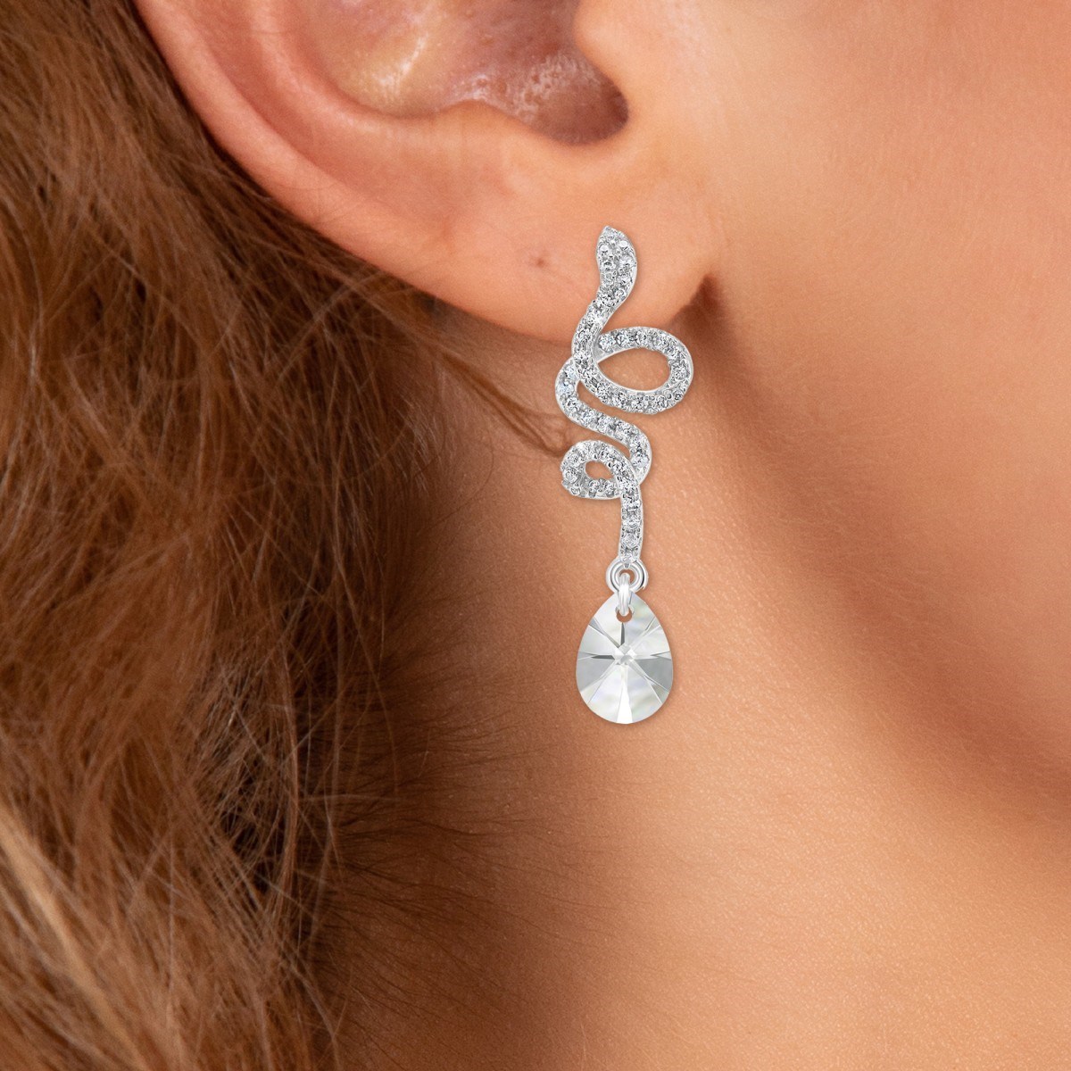 Boucles d'oreilles SC Crystal ornées de Cristaux scintillants