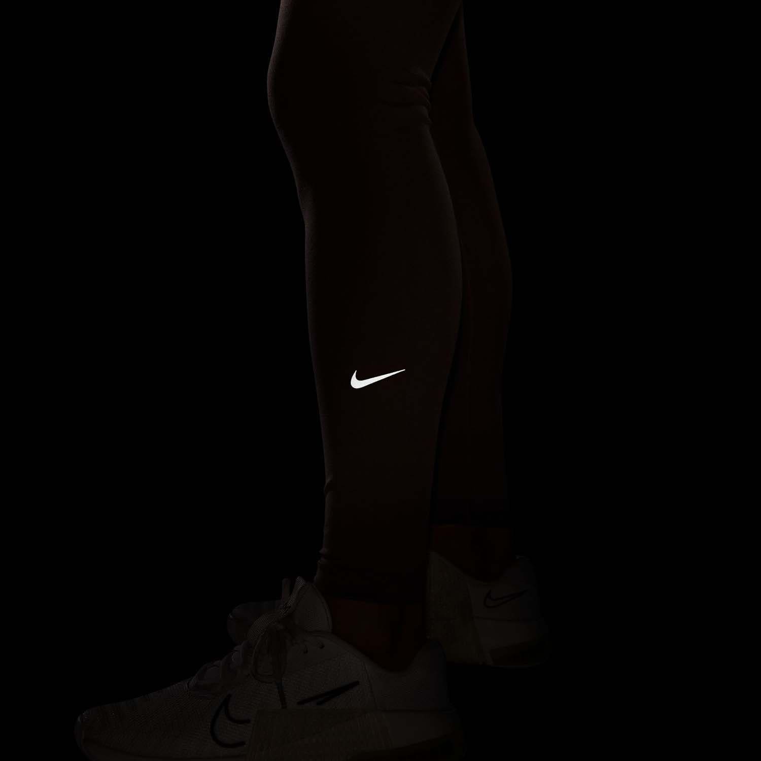 Nike  One Tight