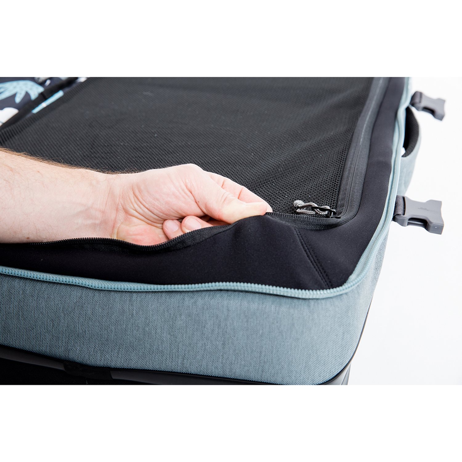 Dakine Split Roller 110L carbon