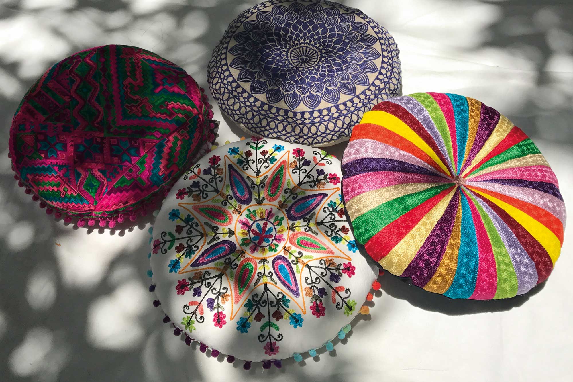 Rundes Sitzkissen 'Feathers', multicolor, Ø 40 cm, H 6 cm von fischer's lagerhaus