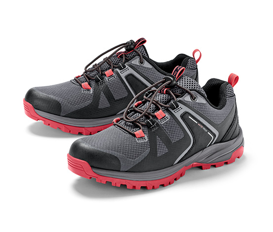 Trekking-Schuhe