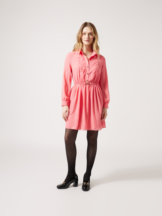 Robe courte à ceinture