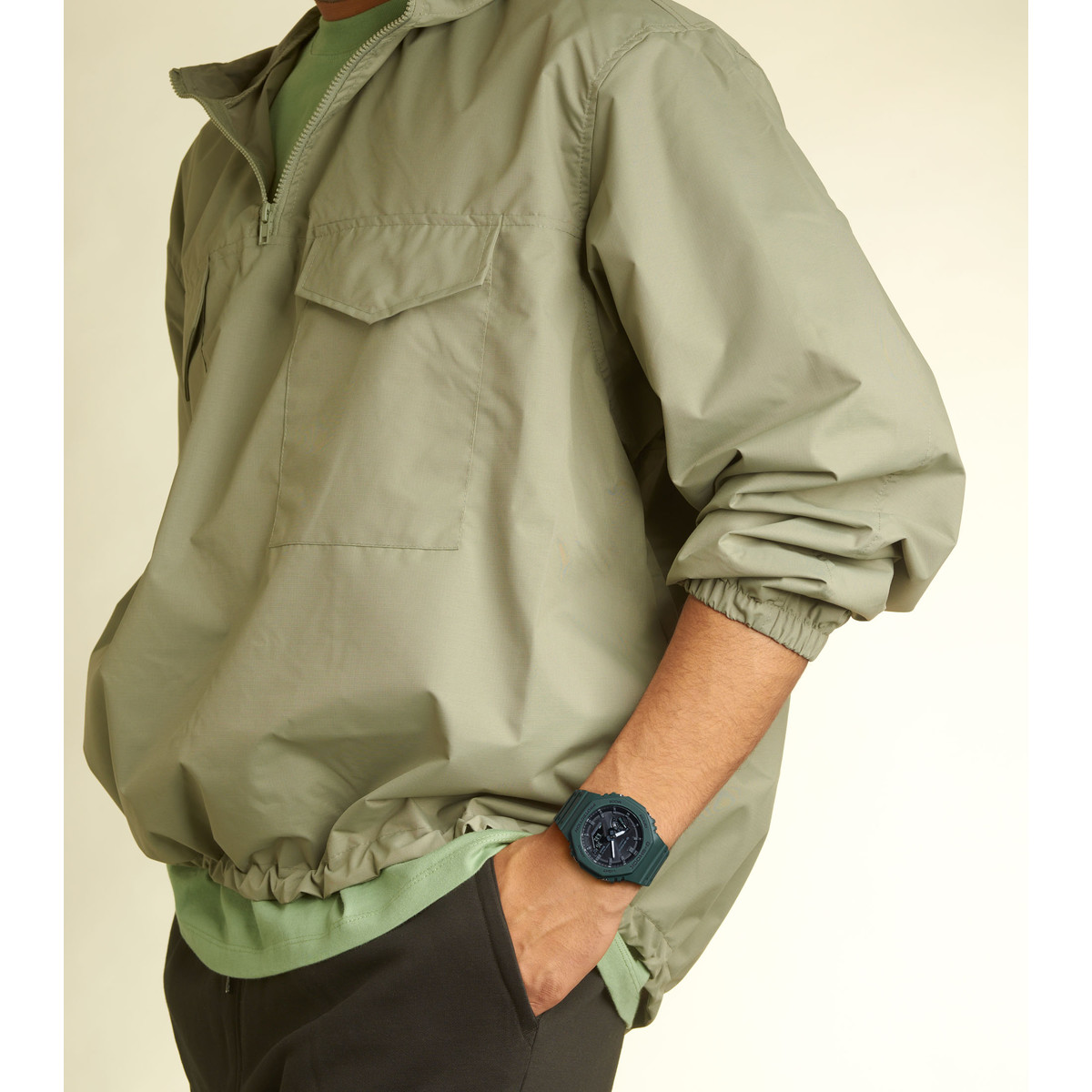 Montre G-SHOCK homme bracelet résine vert sapin