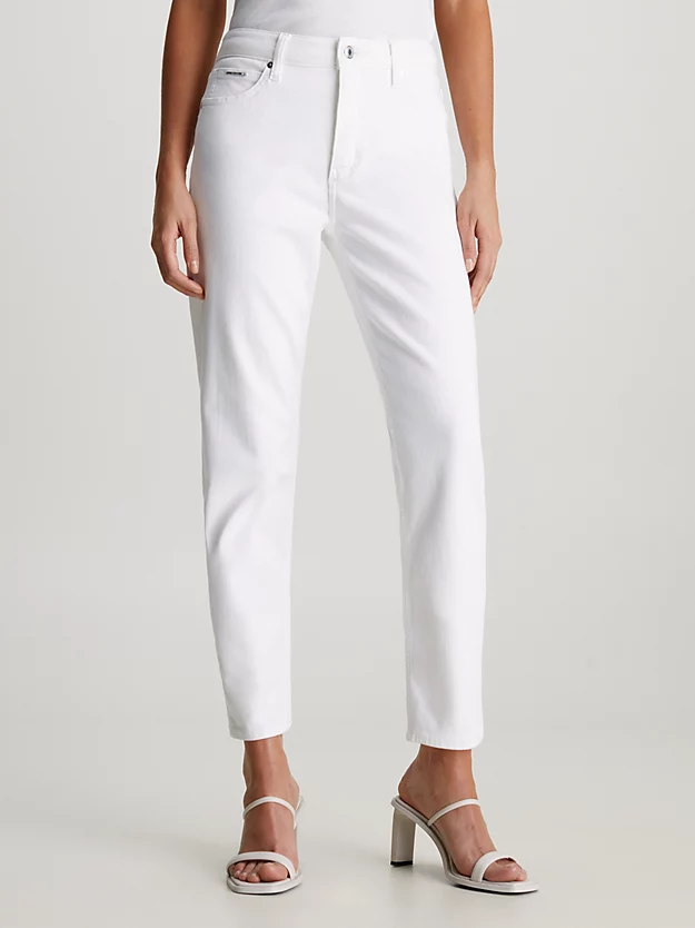 Calça jeans slim de cintura média
