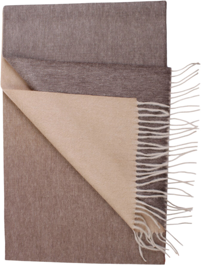 Amanda Christensen Scarf 800 brown