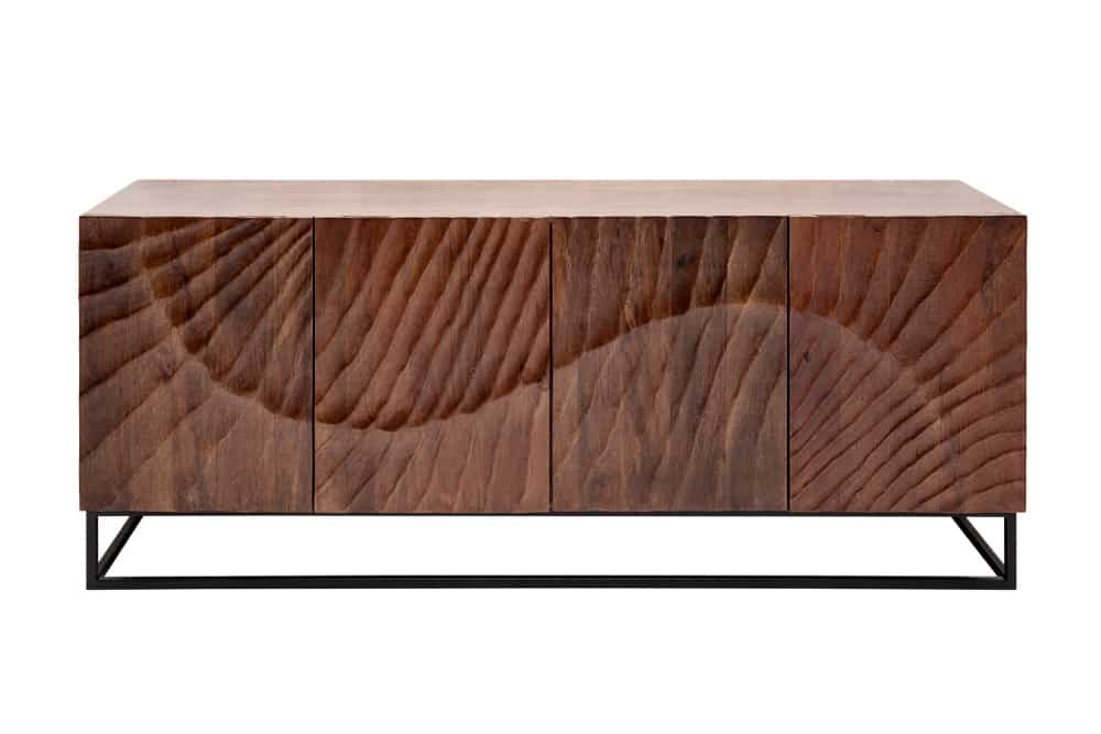 Massives Sideboard SCORPION 180cm dunkelbraun Akazie mit 3D Schnitzereien schwarz Metall