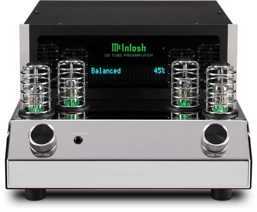 McIntosh C8   2 x MC830 Amplis hi-fi stéréo