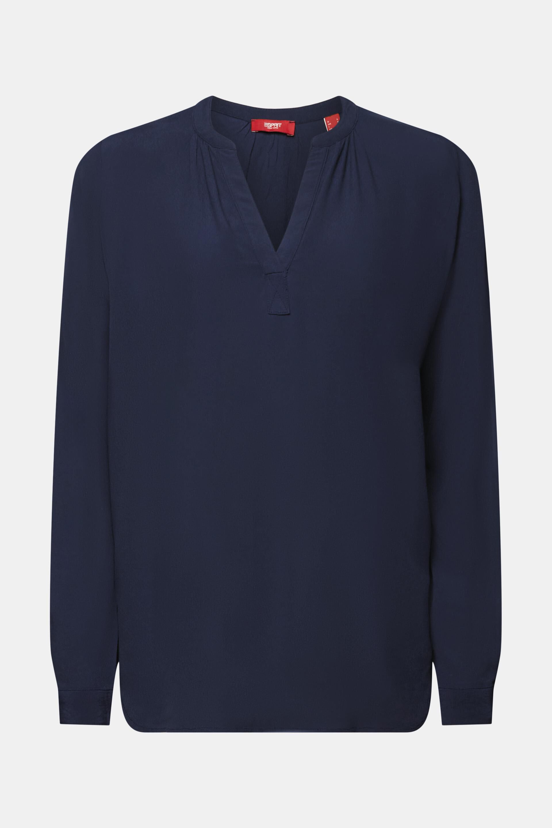 Blouses woven