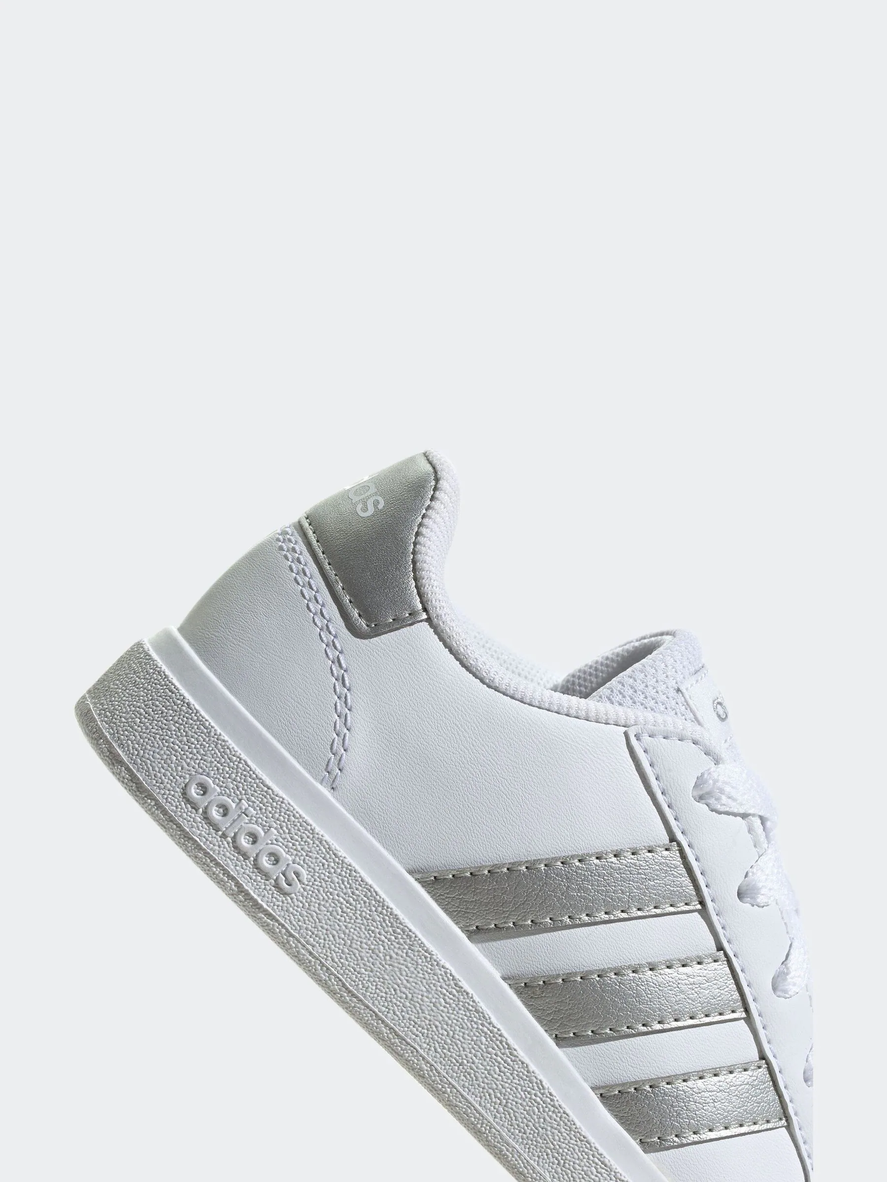 Wit/zilver - adidas Grand Court vetersneakers voor kinderen