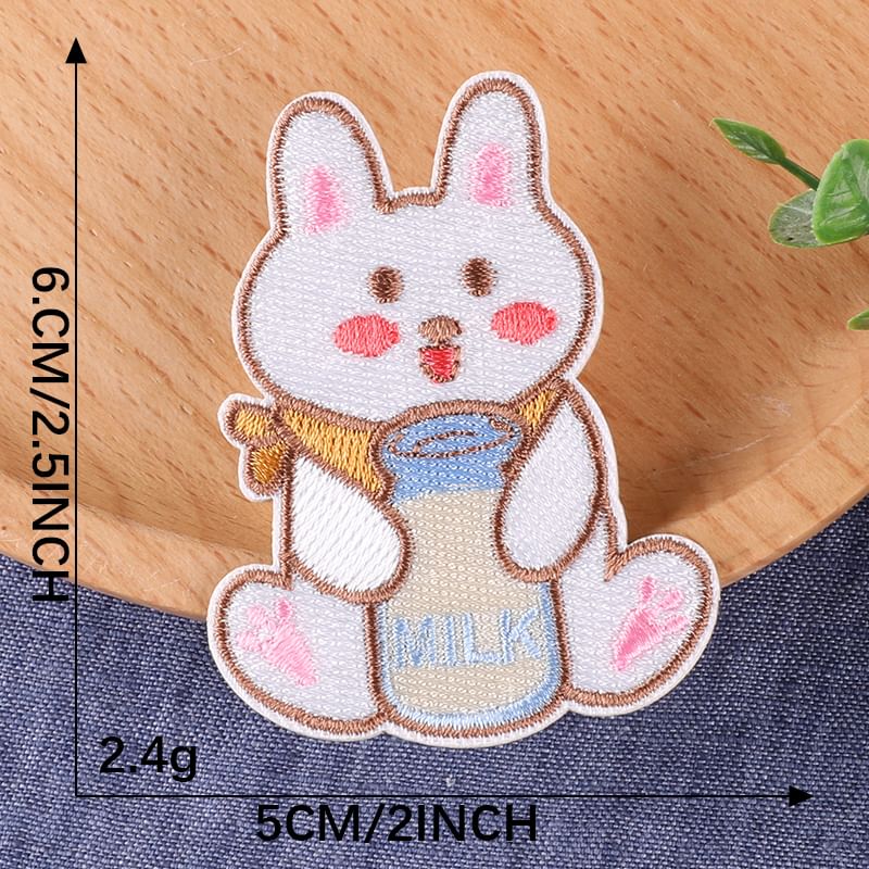 Embroidery Kingdom - Geborduurde applicatie met konijn (verschillende ontwerpen)