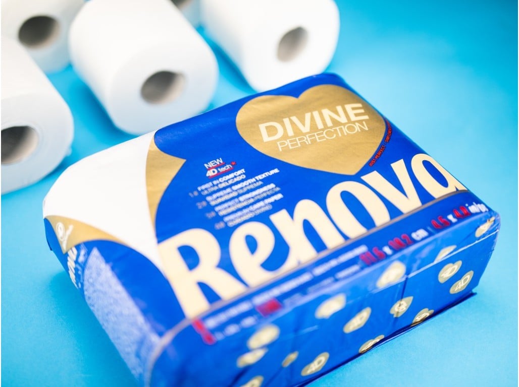 PAPEL HIGIÉNICO RENOVA DIVINE ULTRA DELICADO 4F 6R