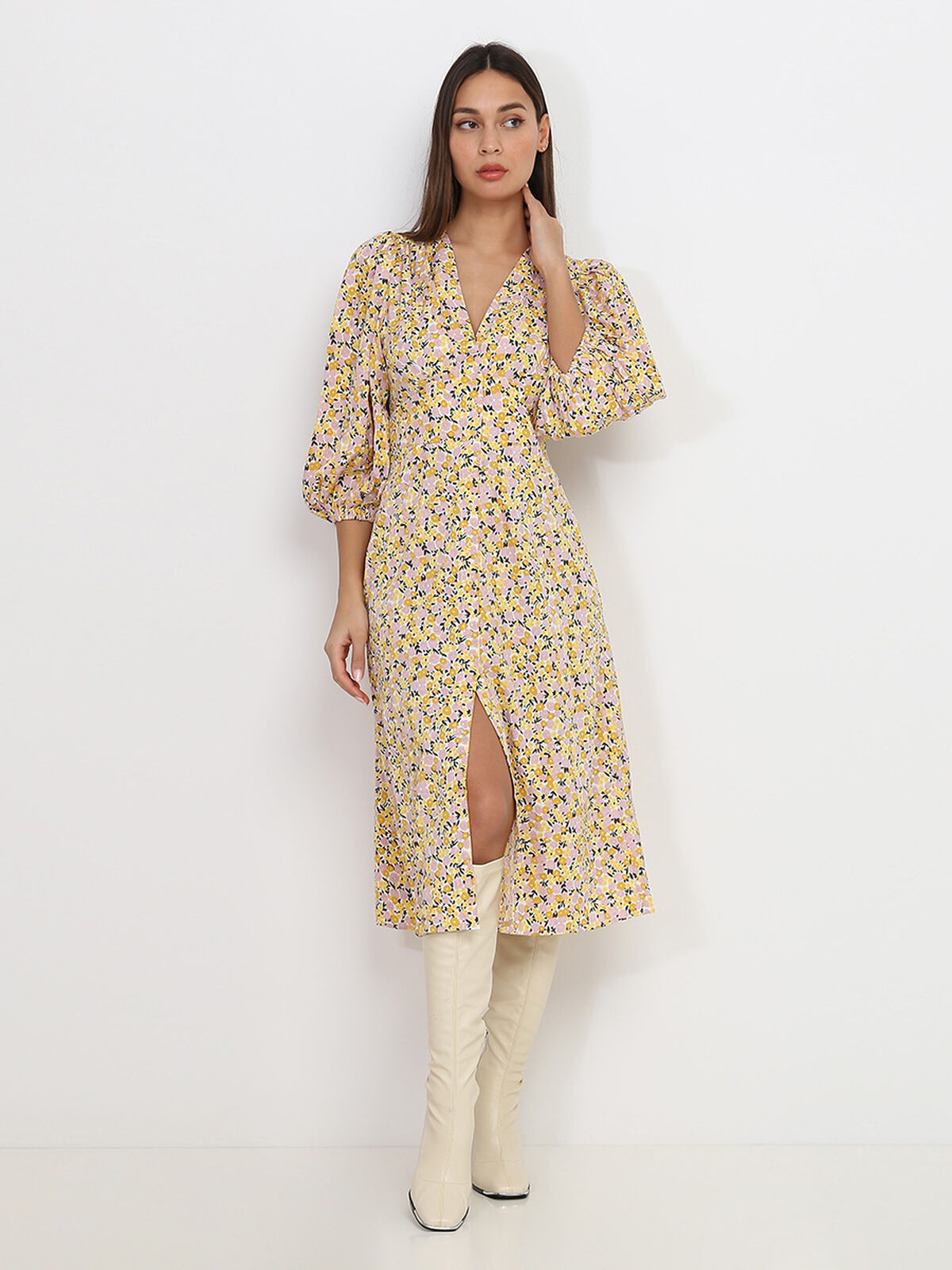 Robe mi-longue fleurie à manches bouffantes- Jaune