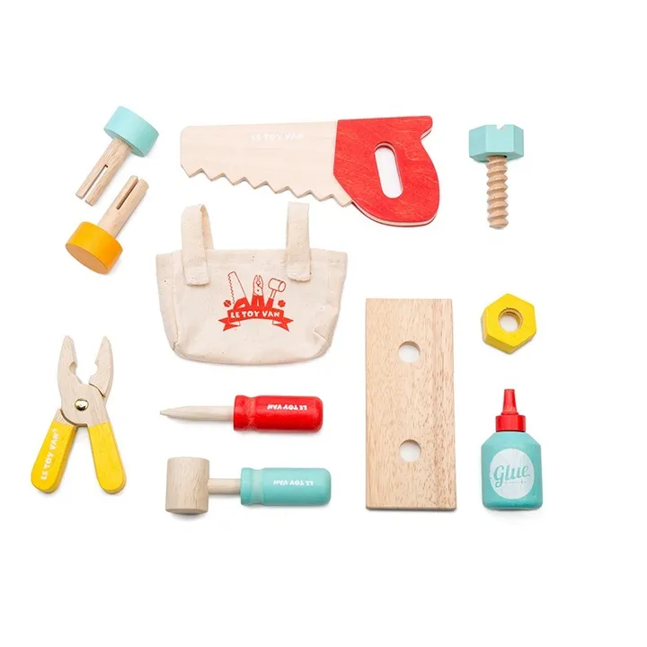Le Toy Van Boîte à outils en bois et ses 11 accessoires