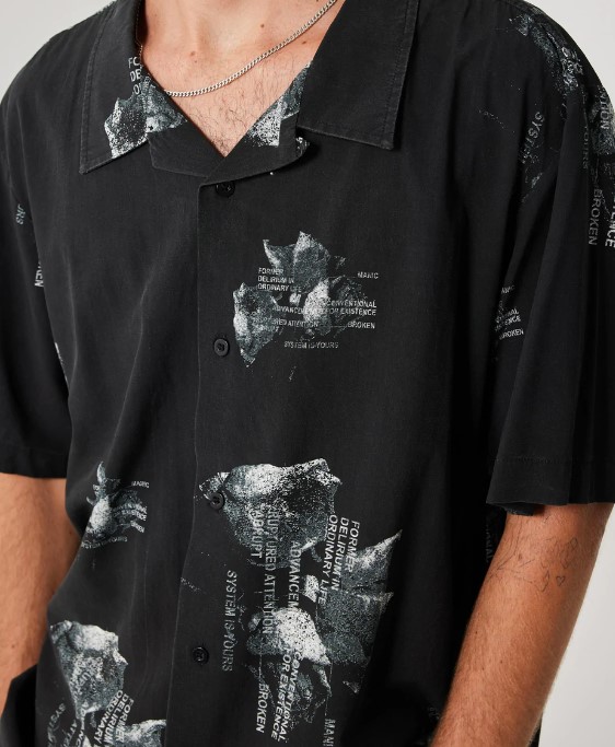 Former Sedative Shirt Black