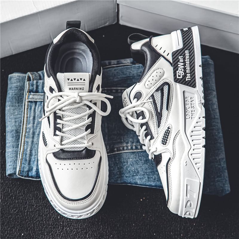 Deepwood - Veterschoenen met letters en platform