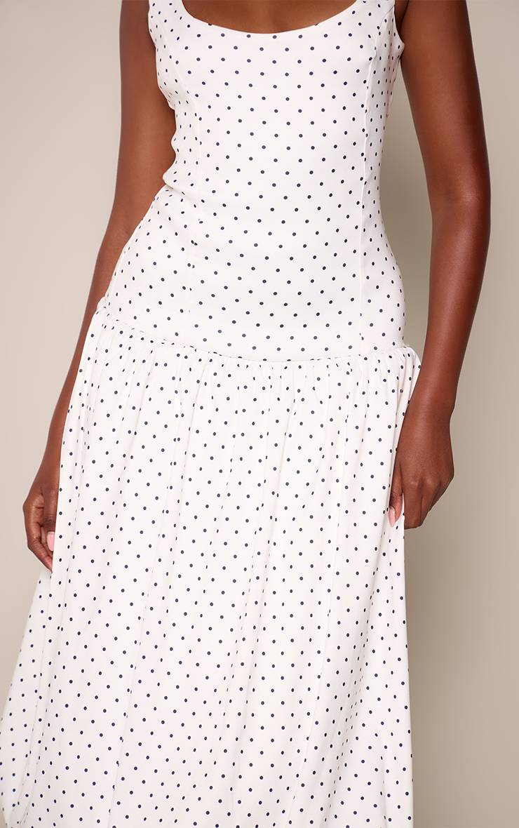 Taupe Robe Midi Tissée Extensible À Taille Basse Et Ourlet Ballon À Pois Blancs