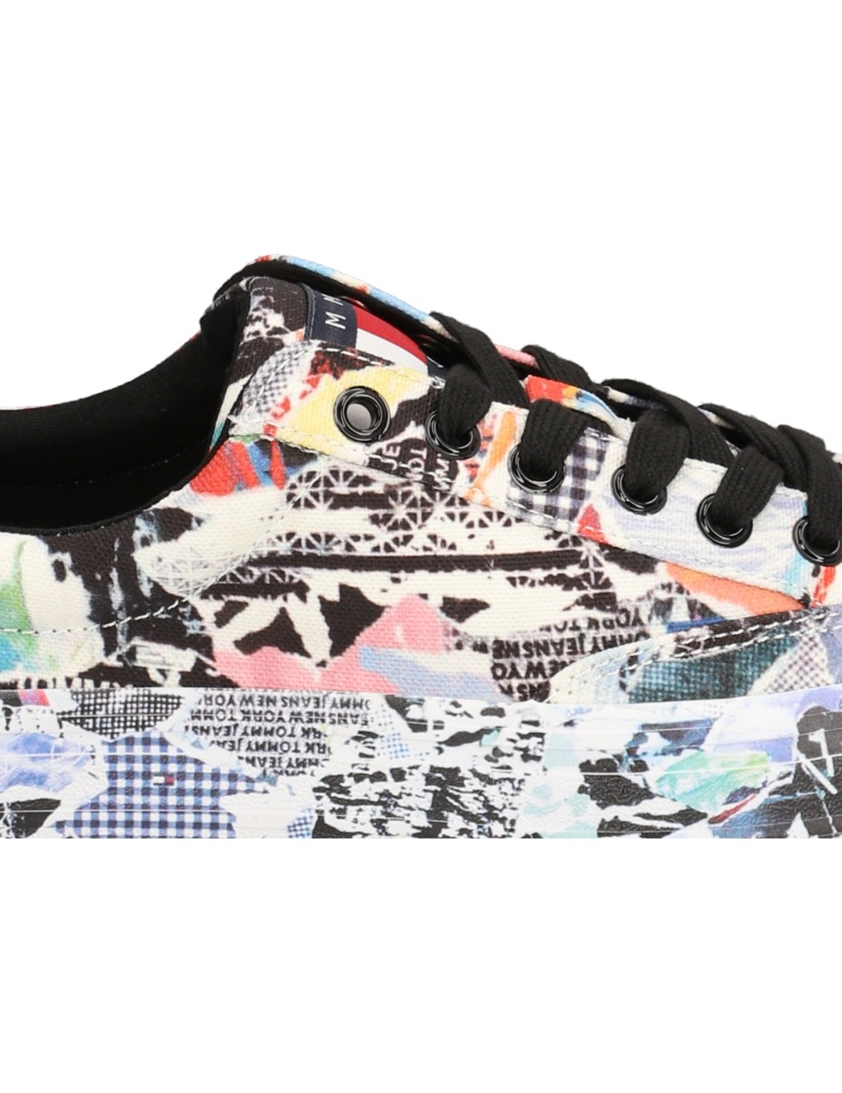 TOMMY JEANS GRAFFITI PRINT VULC