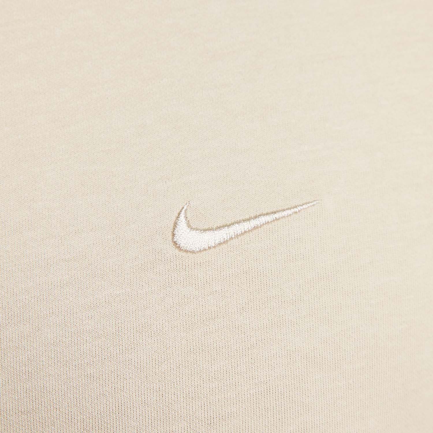 Nike  Primary Tee