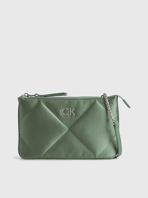 Bolsa de ombro acolchoada em cetim