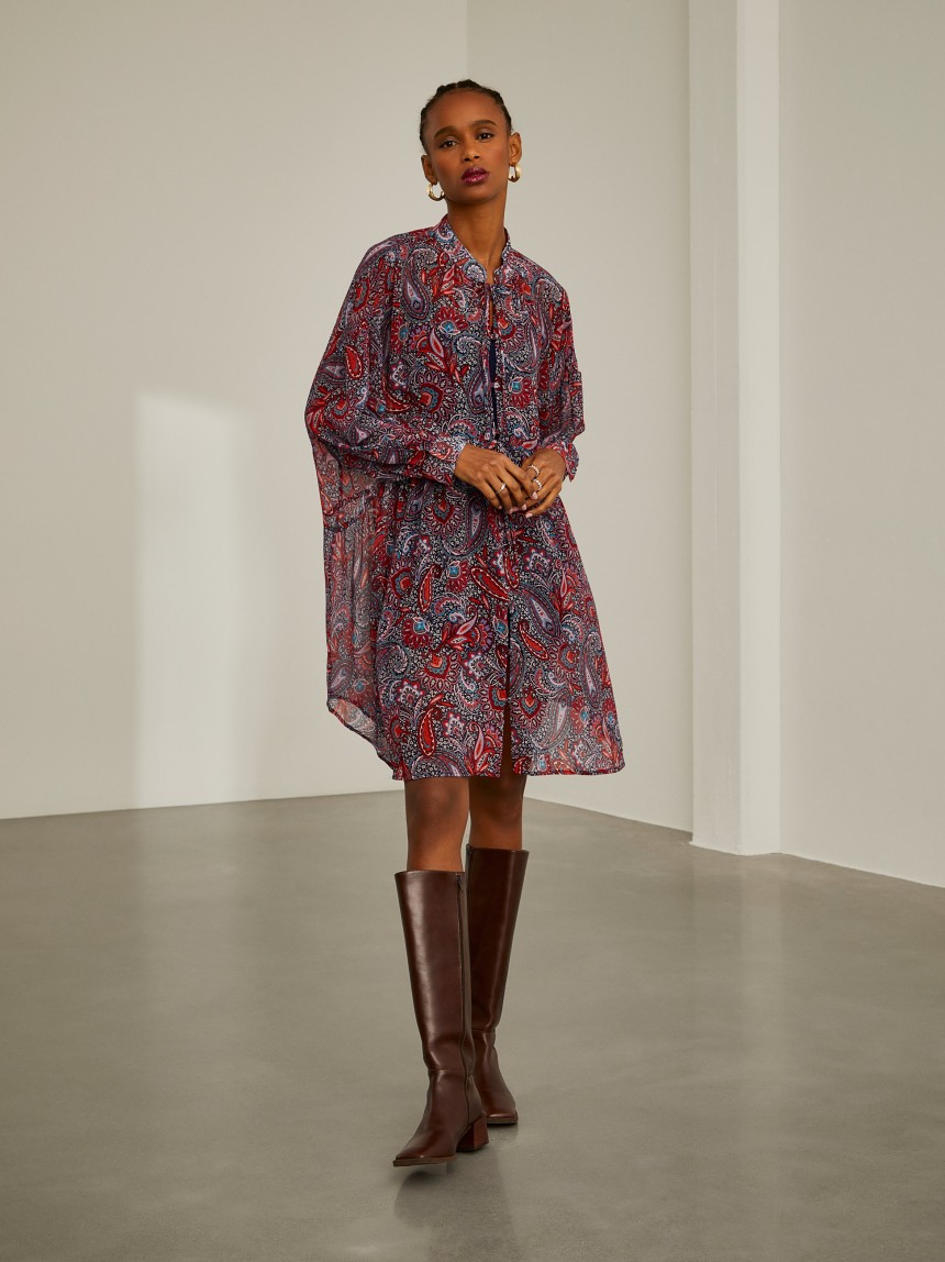 Vestido fluido com padrão cornucópias