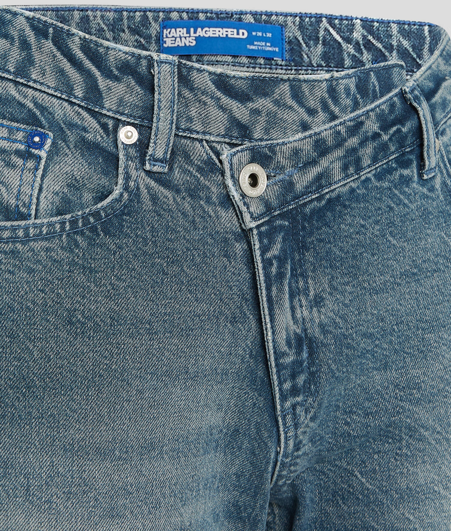 JEAN DÉCONTRACTÉ TAILLE MI-HAUTE ENVELOPPANTE KLJ