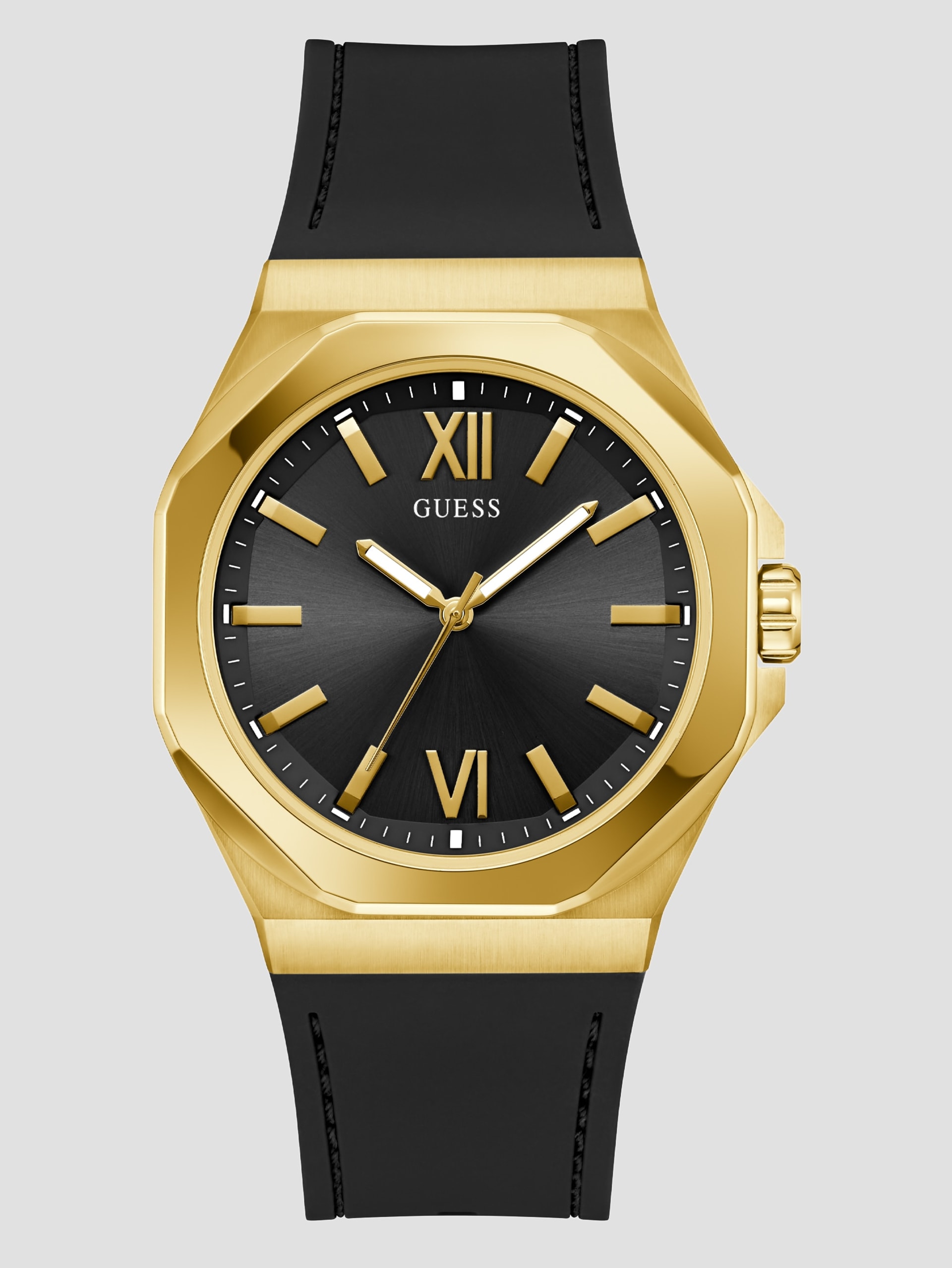 Relógio analógico dourado e preto