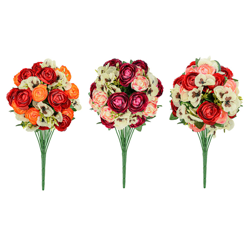 Bouquet de pensées et de renoncules