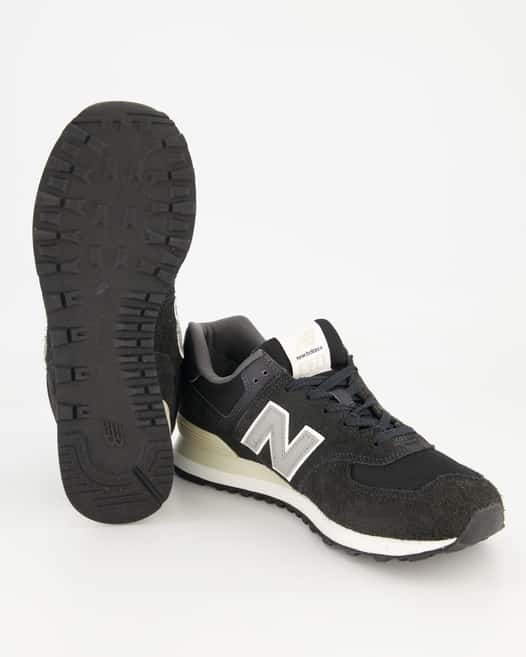 New Balance 574 Sneaker in Schwarz
