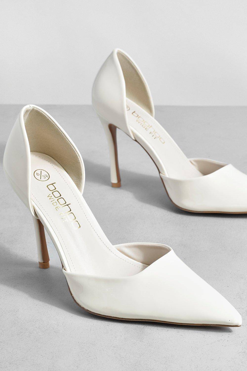 boohoo Wide Fit Patent Cut Out Court Shoe