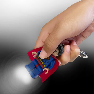 LEGO® DC® Superman Nøkkelring med LED-lys