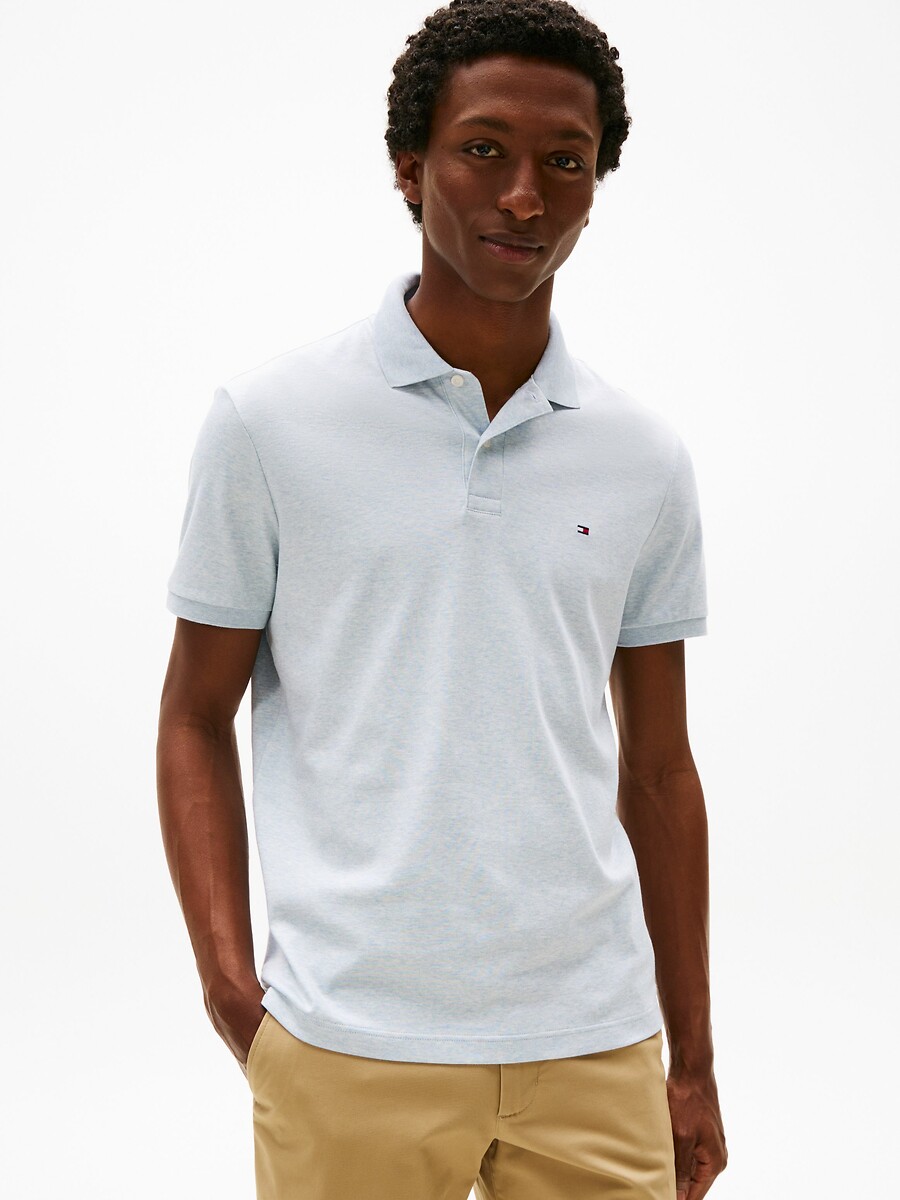 TOMMY HILFIGER<br>Camisa polo regular de manga curta em algodão macio