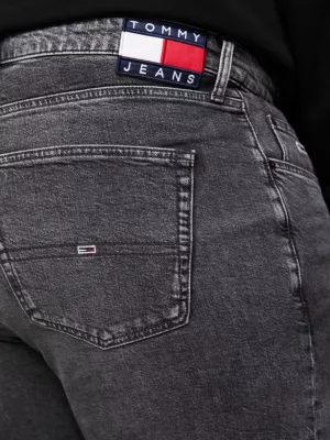 Calça jeans preta desbotada reta Plus Ryan
