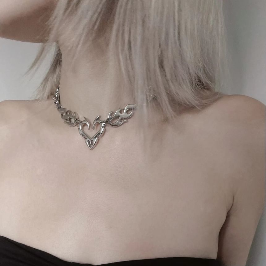 Bolgivy - Hartvormige ketting